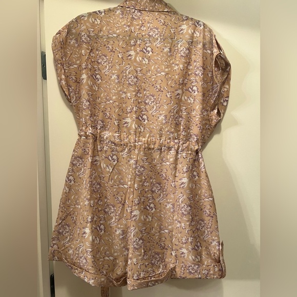 Mahina pink/lavender/white Tie Up Romper - Picture 4 of 5